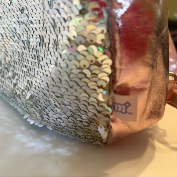 Sequin mini backpack purse - Picture 9 of 12